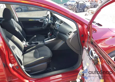 2017 Nissan Sentra Sr z USA, uszkodzony, nr VIN 3N1AB7AP1HY337784